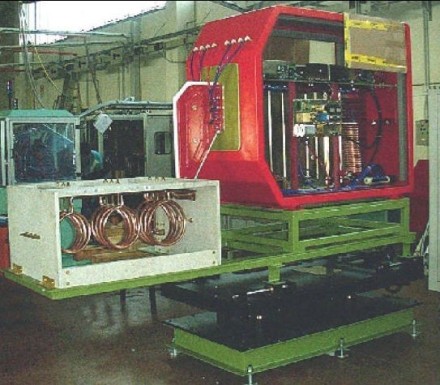 Установка нагрева и гибки труб на IGBT-генераторе.